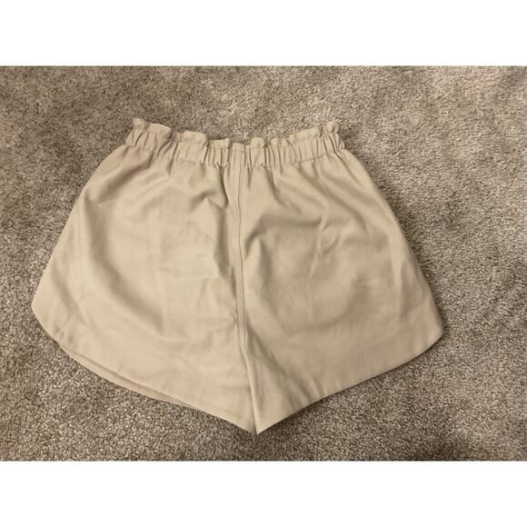 BlankNYC Tan Paperbag High Waist Faux Leather Shorts, 26 - Picture 7 of 7